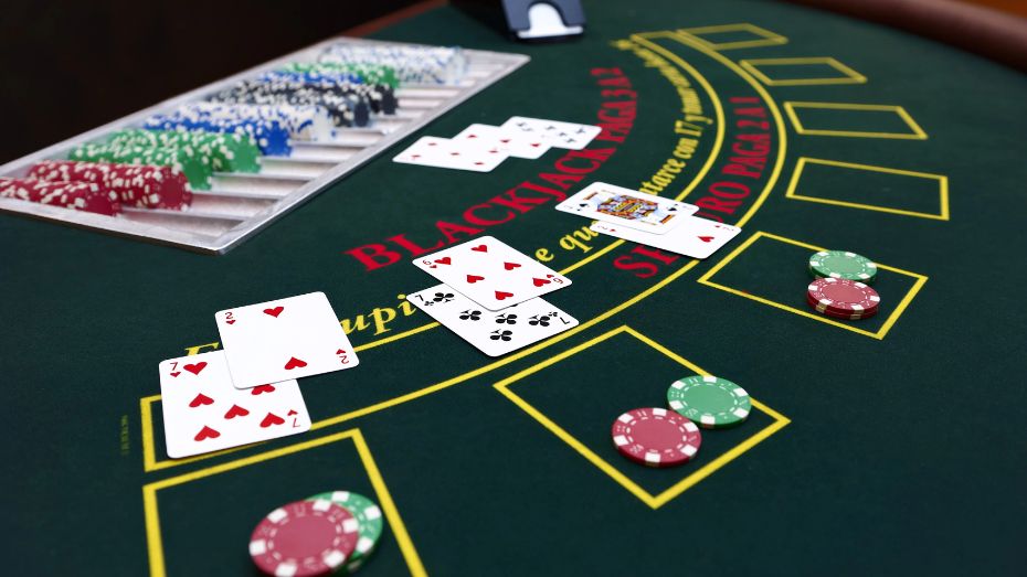Advanced Blackjack Card Counting Techniques
